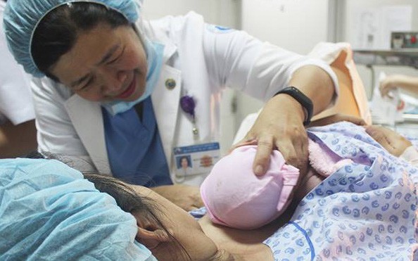 Bộ Y tế đề xuất thưởng gần 9 triệu đồng khi sinh con thứ 2